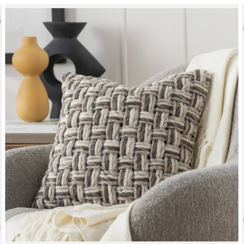 🆕️ Surya Cordoba Collection Pillow Sham Case set of 1